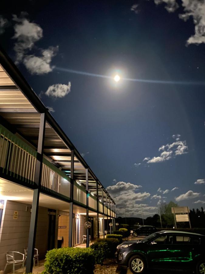 Snow Season Motor Inn Cooma Luaran gambar